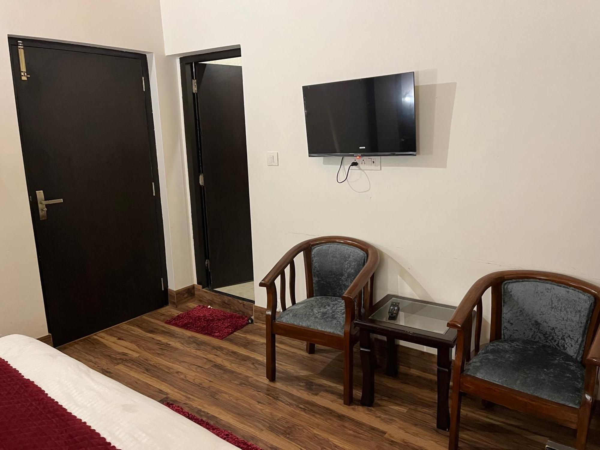 Cedar Woods Resort By Heyan Hotels Nainital Extérieur photo